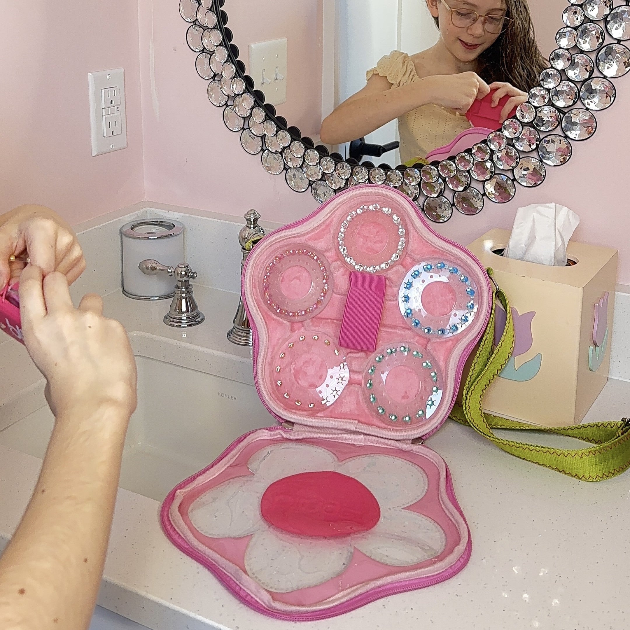 blinger® Flower Carry Case with Pink and Green Gems (75 Gems) - the perfect way to organize your blinger® Gem Stamper and gems