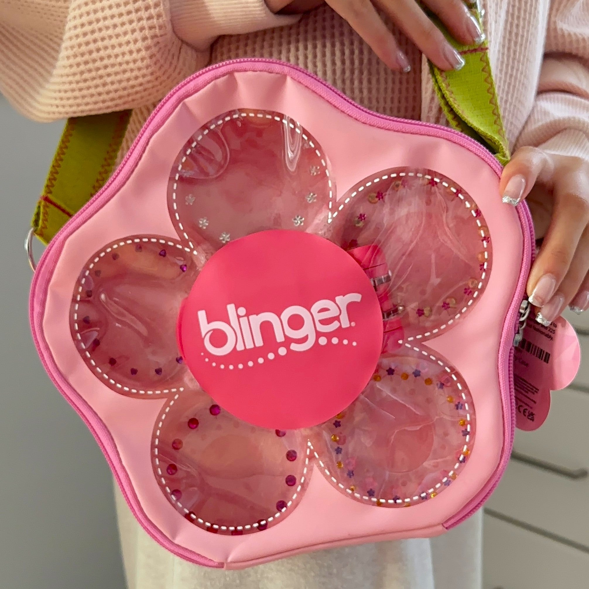 blinger® Flower Carry Case -  the perfect way to organize your blinger® Gem Stamper and 225 gems (and more) - product not included